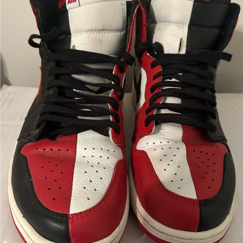 Nike Men's Red, Black, and White Sneakers